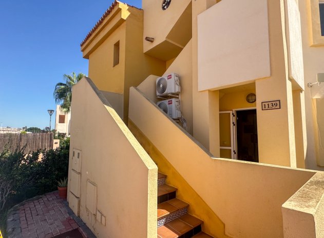 Resale - Apartment / Flat * - Orihuela Costa * - Los Altos *