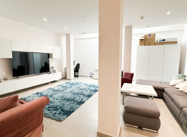 Herverkoop - Villa - Torrevieja - Aguas Nuevas