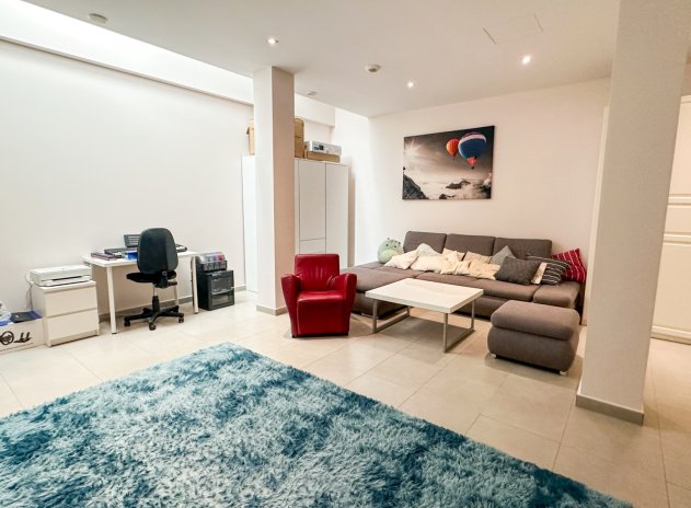 Herverkoop - Villa - Torrevieja - Aguas Nuevas