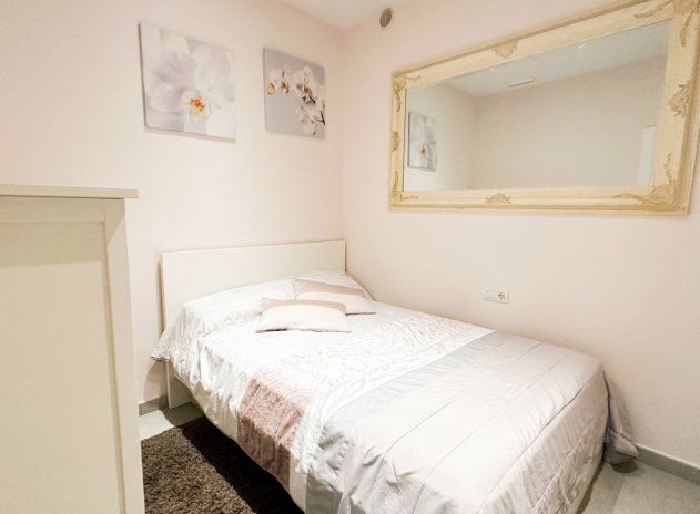 Herverkoop - Villa - Torrevieja - Aguas Nuevas
