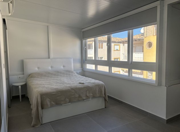 Herverkoop - Rijwoning - La Zenia