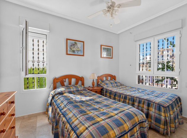 Herverkoop - Villa - Orihuela Costa - Villamartín