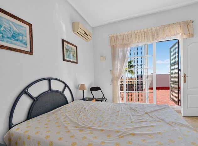 Herverkoop - Villa - Orihuela Costa - Villamartín