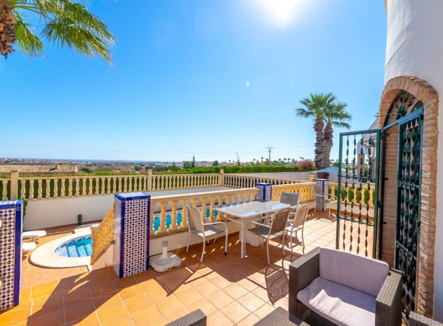 Herverkoop - Villa - Orihuela Costa - Villamartín