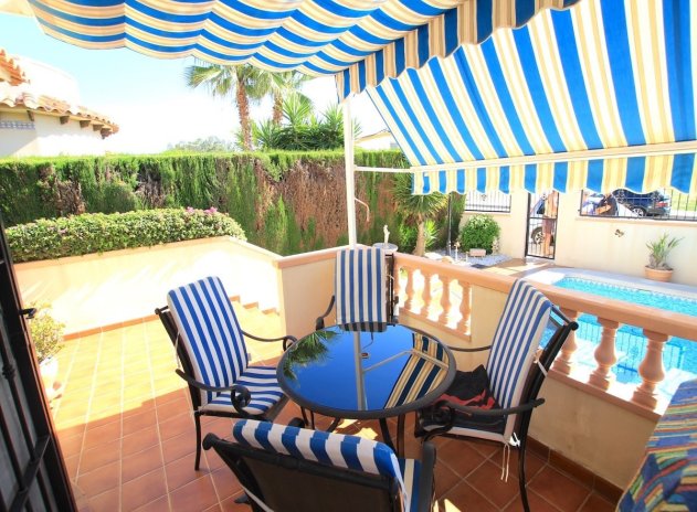Reventa - Villa - El Raso