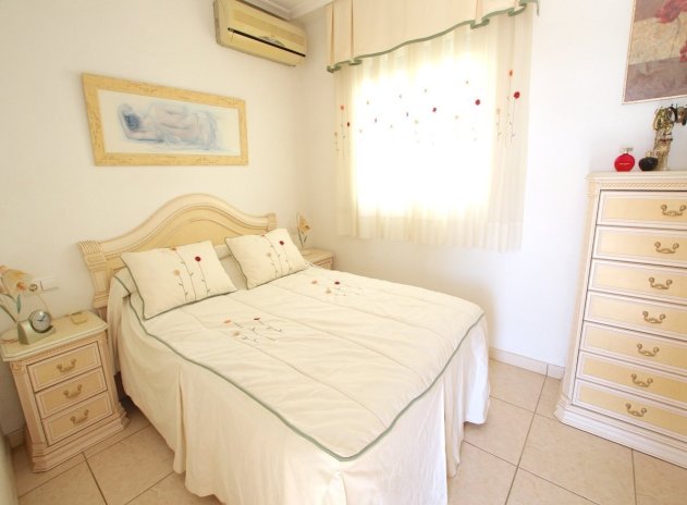 Reventa - Villa - El Raso