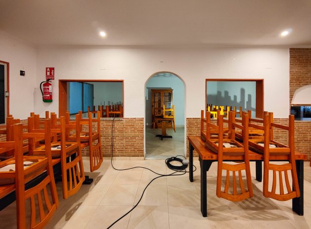 Herverkoop - Commercieel - Torrevieja - La Siesta - El Salado - Torreta
