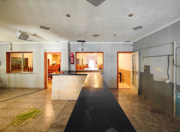 Herverkoop - Commercieel - Torrevieja - La Siesta - El Salado - Torreta
