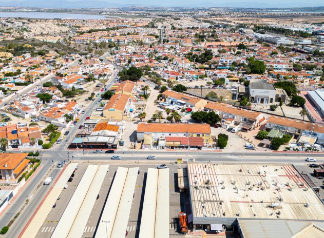 Herverkoop - Commercieel - Torrevieja - La Siesta - El Salado - Torreta