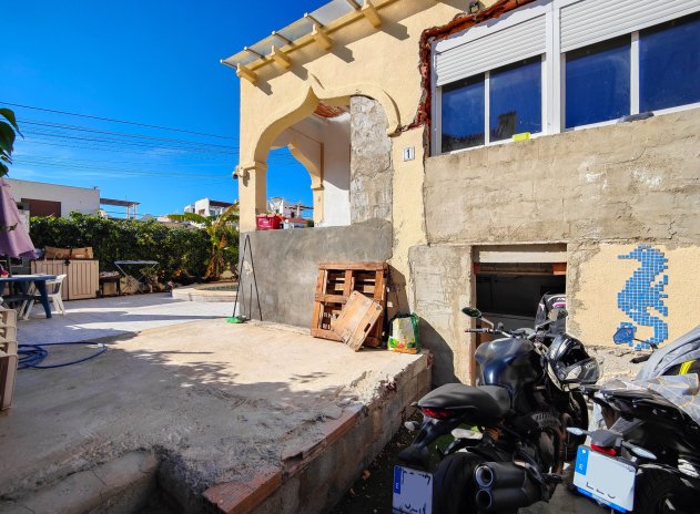 Herverkoop - Rijwoning - San Miguel de Salinas