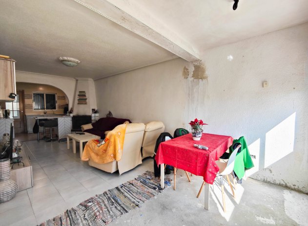Herverkoop - Rijwoning - San Miguel de Salinas