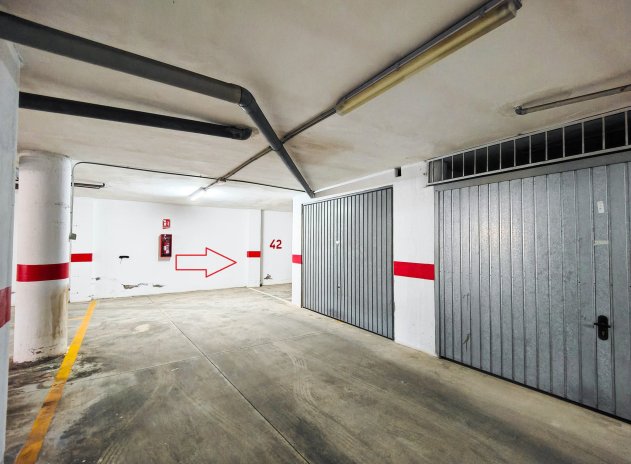 Herverkoop - Parkeerplaats / Garage - Torrevieja - Playa del Cura