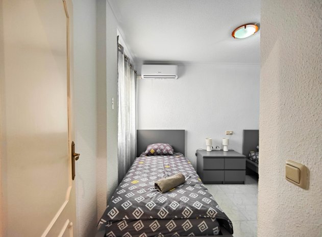 Herverkoop - Appartement - Torrevieja - La Mata