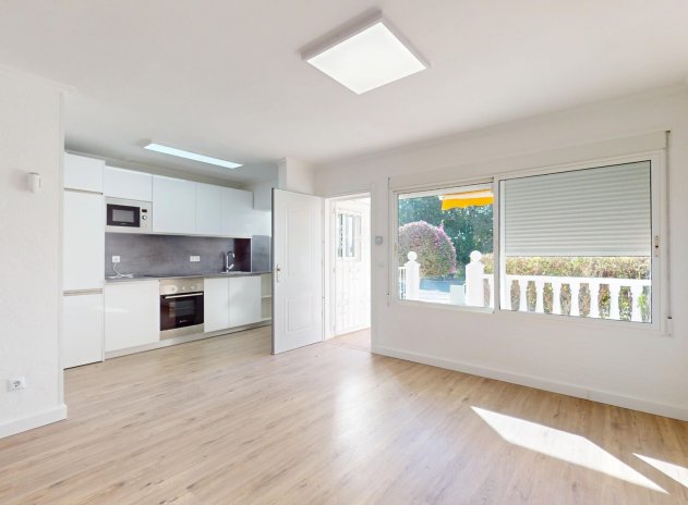 Herverkoop - Ground Floor Bungalow - Orihuela Costa - Villamartín - Las Filipinas