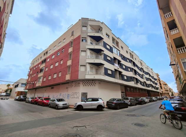 Herverkoop - Commercieel - Torrevieja - El Acequión - Los Náufragos