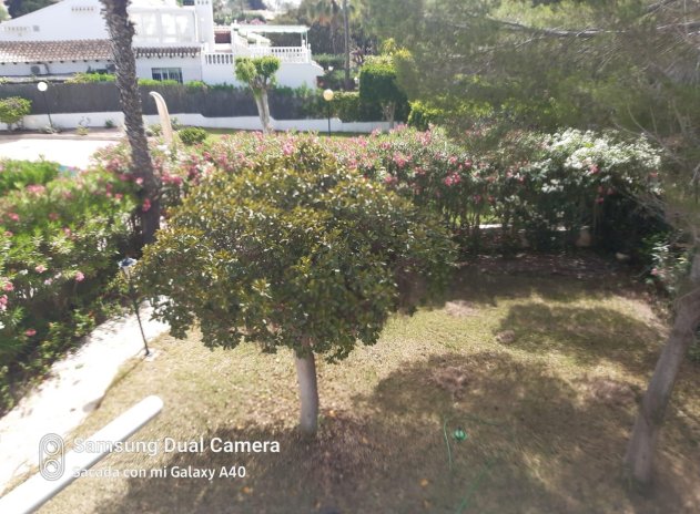 Herverkoop - Villa - Orihuela Costa - Playa Flamenca