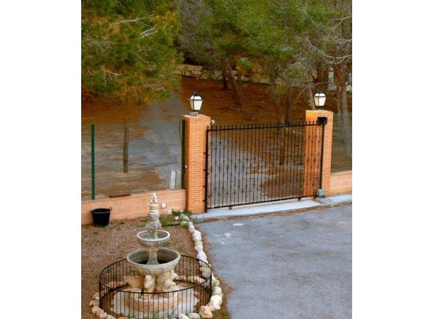 Herverkoop - Finca / Plattelands Woning - Torrevieja - Los Balcones