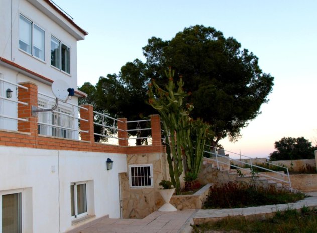 Herverkoop - Finca / Plattelands Woning - Torrevieja - Los Balcones