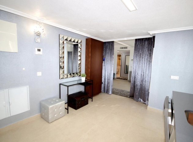 Herverkoop - Appartement - Torrevieja - Punta Prima