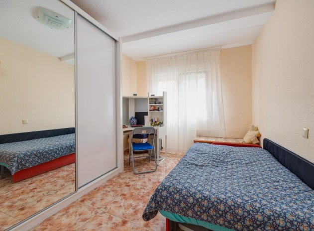 Herverkoop - Appartement - Torrevieja - Playa del Cura