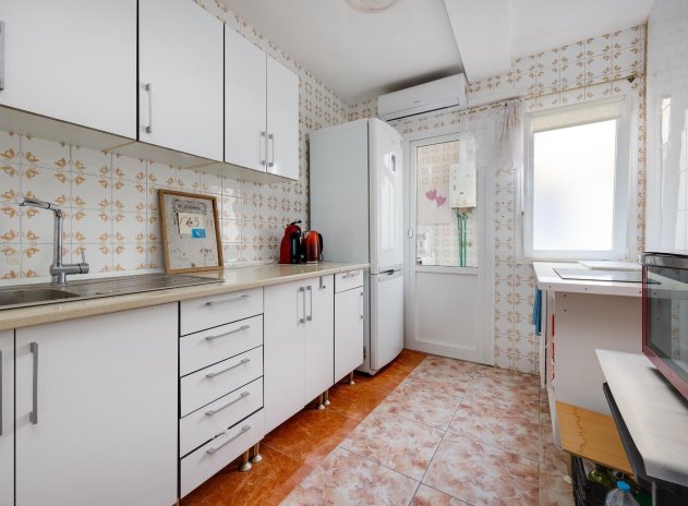 Herverkoop - Appartement - Torrevieja - Playa del Cura