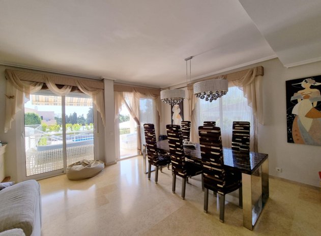 Herverkoop - Villa - Torrevieja - La Mata