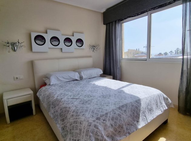 Herverkoop - Villa - Torrevieja - La Mata
