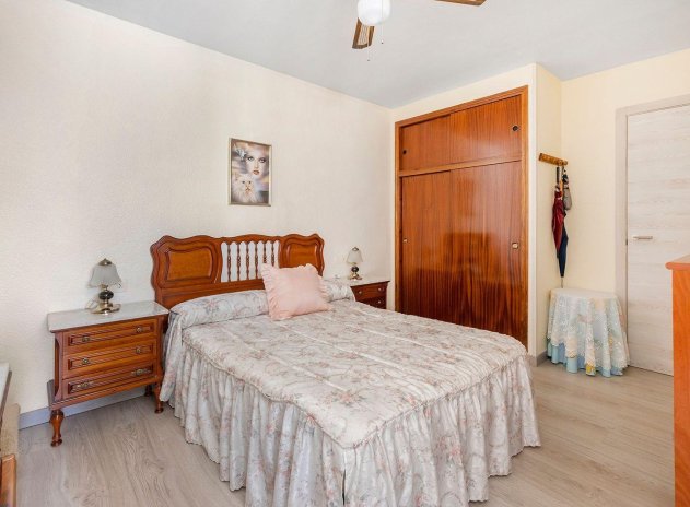 Herverkoop - Appartement - Torrevieja - Acequion