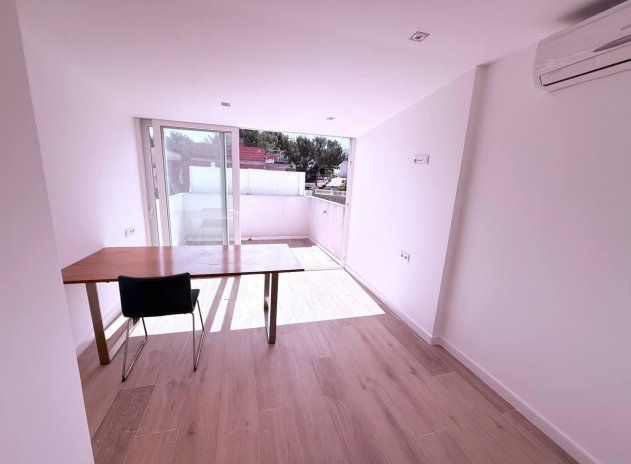 Resale - Townhouse * - Orihuela Costa * - Las Filipinas *