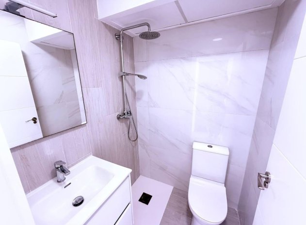 Resale - Townhouse * - Orihuela Costa * - Las Filipinas *