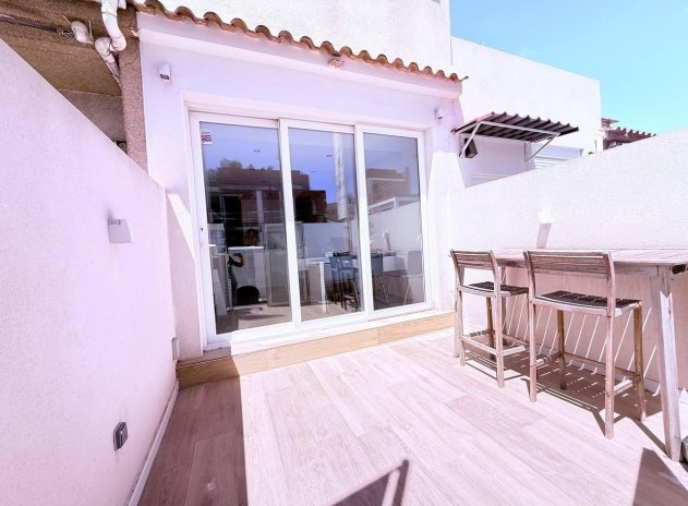 Resale - Townhouse * - Orihuela Costa * - Las Filipinas *