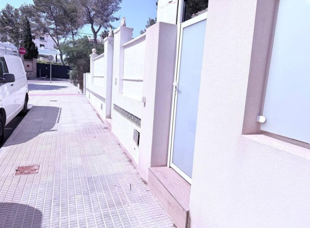 Resale - Townhouse * - Orihuela Costa * - Las Filipinas *