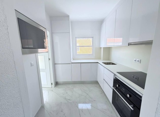 Herverkoop - Appartement - Torrevieja - La Veleta