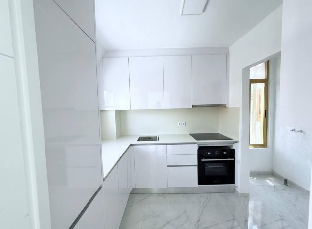 Herverkoop - Appartement - Torrevieja - La Veleta