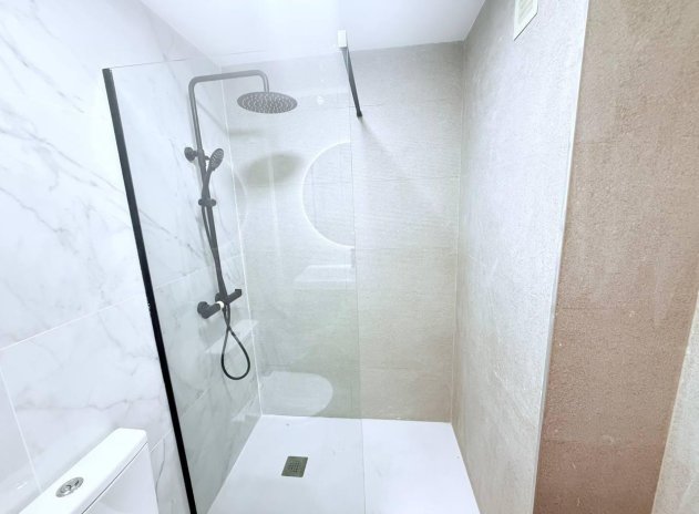 Herverkoop - Appartement - Torrevieja - La Veleta