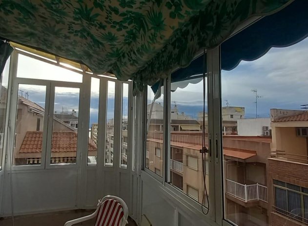 Herverkoop - Appartement - Torrevieja - Acequion