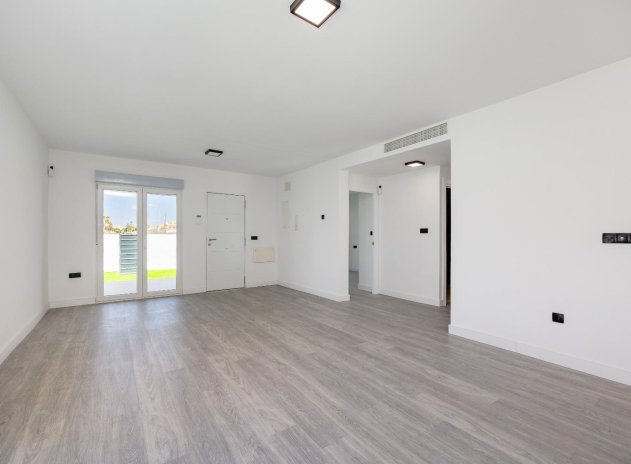 Herverkoop - Villa - Torrevieja - El Limonar