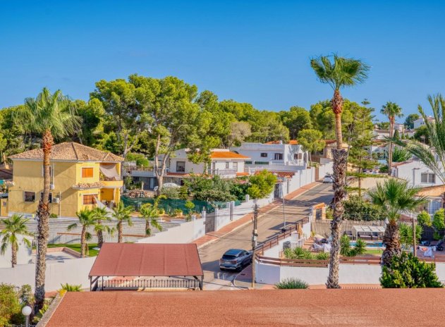 Herverkoop - Villa - Torrevieja - Los Balcones