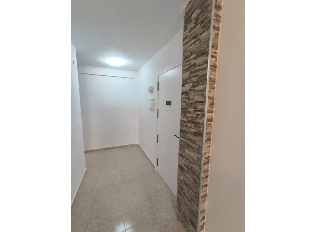 Resale - Apartment / Flat * - Torrevieja * - Playa del Cura *