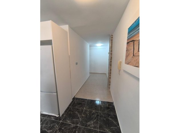 Resale - Apartment / Flat * - Torrevieja * - Playa del Cura *