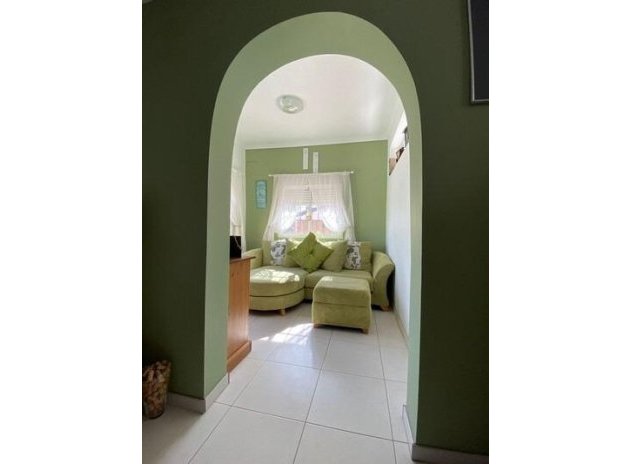 Herverkoop - Finca / Plattelands Woning - Albatera - Pueblo 11