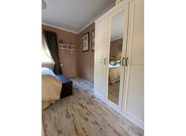 Herverkoop - Finca / Plattelands Woning - Albatera - Pueblo 11