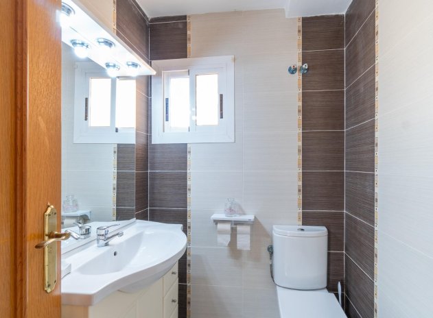 Wiederverkauf - Villa - Torrevieja - La Mata