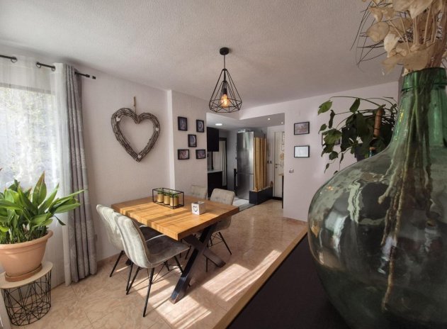 Herverkoop - Appartement - l'Alfas del Pi - Pueblo