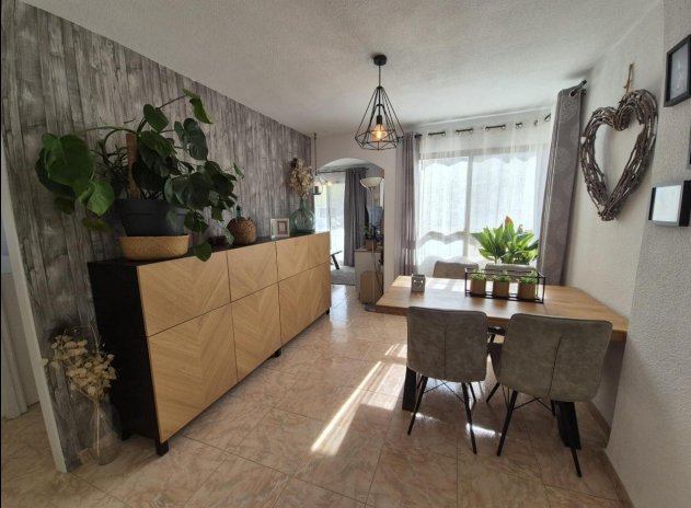 Herverkoop - Appartement - l'Alfas del Pi - Pueblo