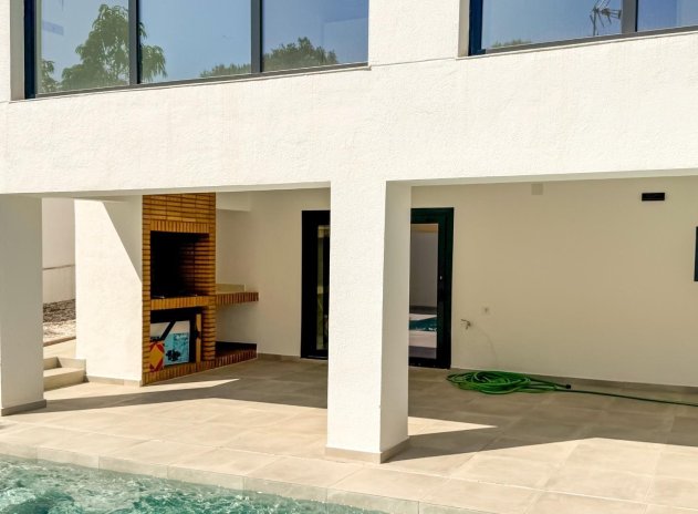 Herverkoop - Villa - Torrevieja - Los Balcones