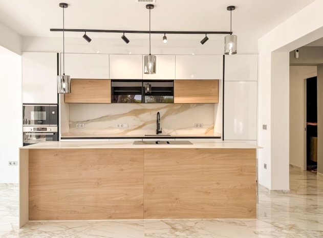Herverkoop - Villa - Torrevieja - Los Balcones