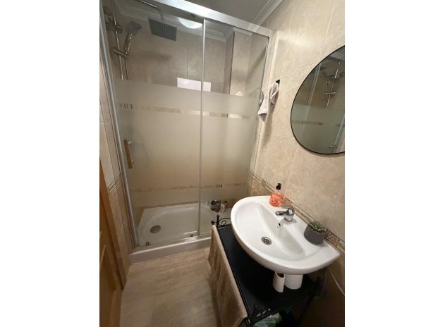 Resale - Apartment / Flat * - Torrevieja *