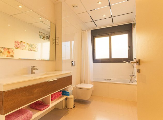 Herverkoop - Villa - Orihuela Costa - Campoamor