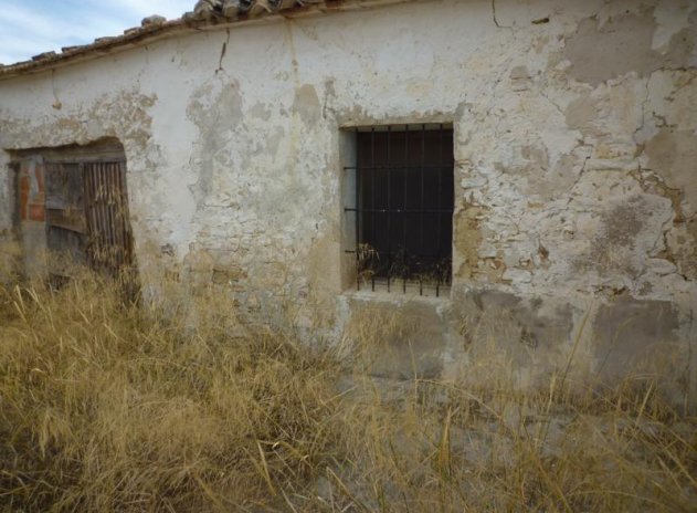 Resale - Finca / Country Property *  - Orihuela * - Desamparados-Hurchillo-Torremendo